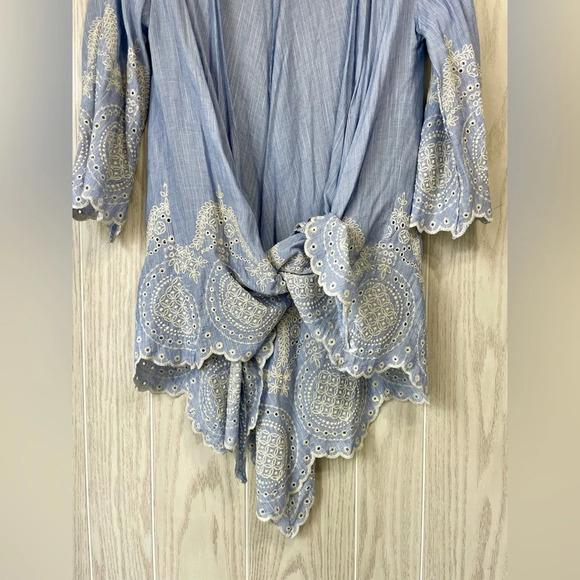 Blue Rain by Francesca Beautiful Light Blue Embroidered Duster/Shrug Size S NWT - Picture 3 of 5